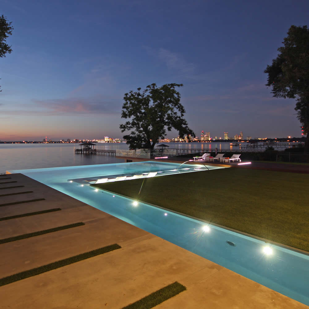 Brian Van Bower - Aquatic Consultants Inc. Pool Designer Website